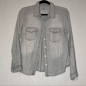 Charlotte Russe Medium Light Grey Long Roll-Tab Sleeve Button Up Collared Shirt